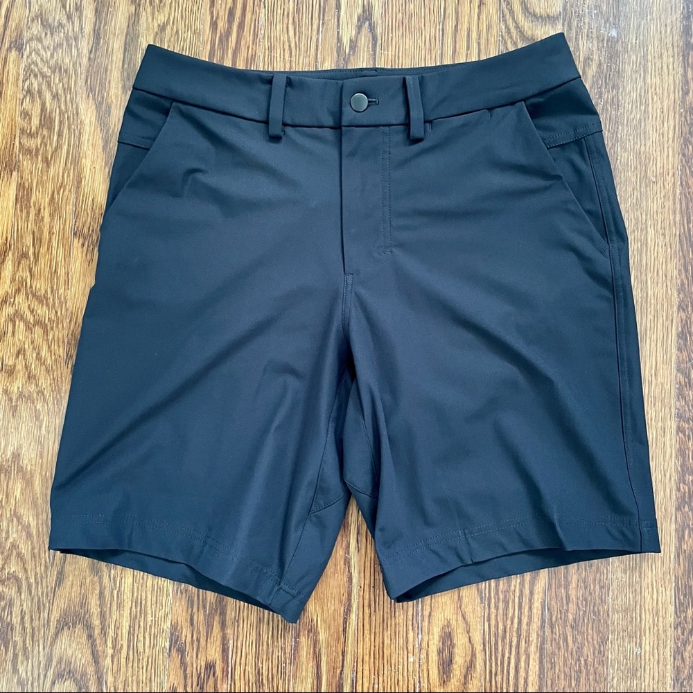 Lululemon golf shorts - black, size 30